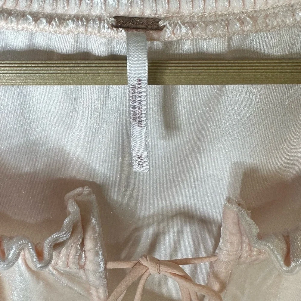 Free People | Terese Velvet Top | Blush Pink | Peasant Boho Blouse | Size M